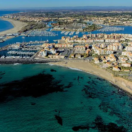 Azur&Soleil 6 -Duplex en rez de jardin -Parking-Plage Richelieu à 400m * Agde