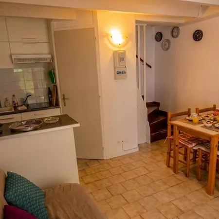 Azur&Soleil 6 -Duplex en rez de jardin -Parking-Plage Richelieu à 400m Apartamento