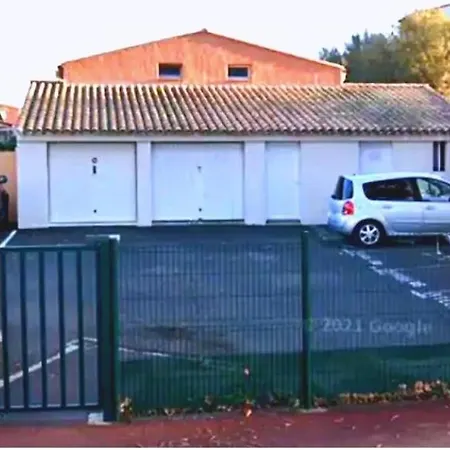 Azur&Soleil 6 -Duplex en rez de jardin -Parking-Plage Richelieu à 400m *