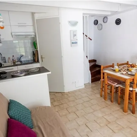 Azur&Soleil 6 -Duplex en rez de jardin -Parking-Plage Richelieu à 400m * Agde