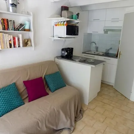 Apartment Azur&Soleil 6 -Duplex en rez de jardin -Parking-Plage Richelieu à 400m Agde