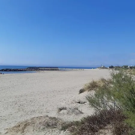 Apartment Azur&Soleil 6 -Duplex en rez de jardin -Parking-Plage Richelieu à 400m Agde