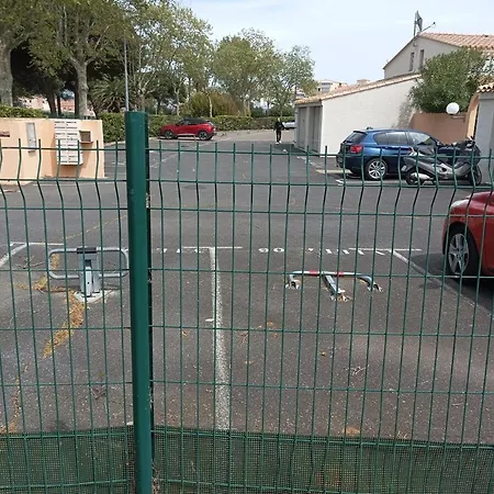 Azur&Soleil 6 -Duplex en rez de jardin -Parking-Plage Richelieu à 400m *